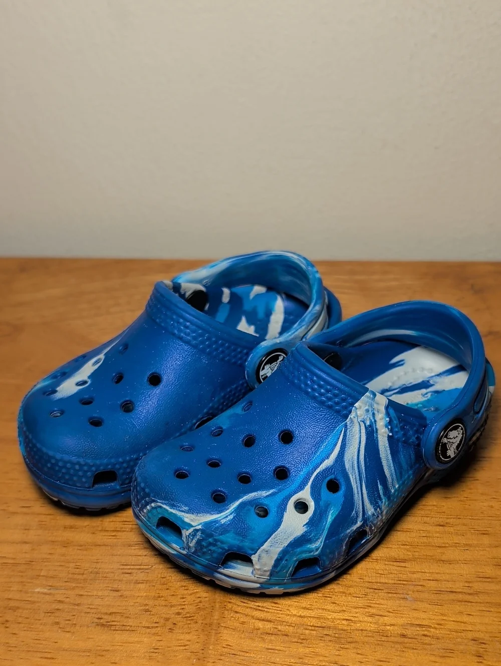 Crocs Kids Classic Marbled Clog Blue White Toddler Boy Size 6